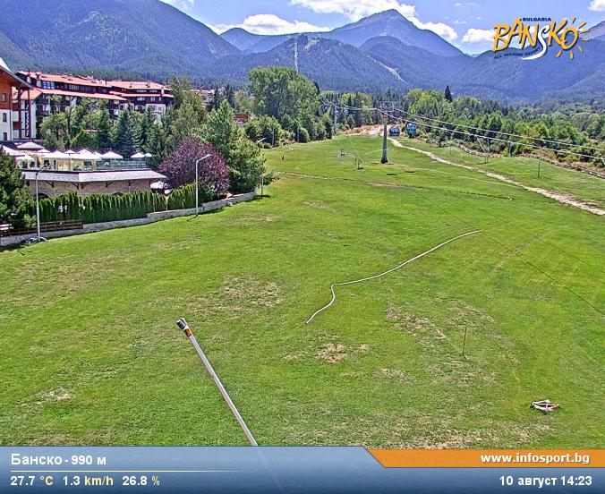 Bansko webcam -  Cedar Lodge 3/4 by theGondola Lift