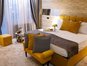 Riverside Boutique Hotel - SGL Gold room