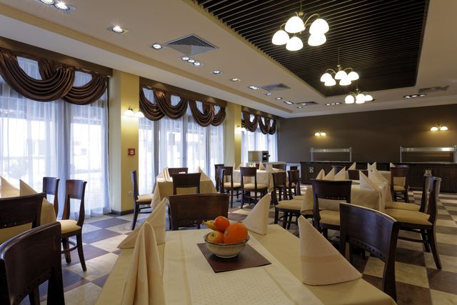 Trinity Residence Bansko - Food and dining