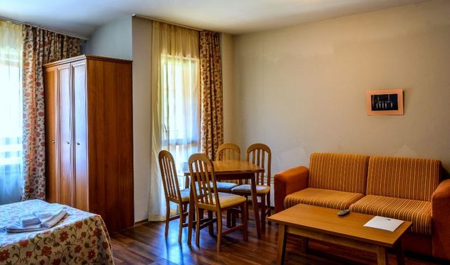 Evergreen Aparthotel - Studio Single use or 1ad+1ch (0-3.99 yo)